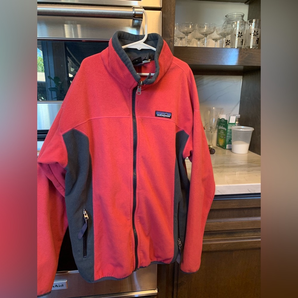 Kids size 14 zip up Patagonia fleece